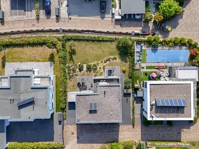 Hausansicht Vogelperspektive ll