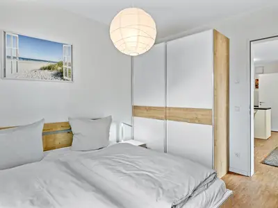 Schlafzimmer mit Doppelbett