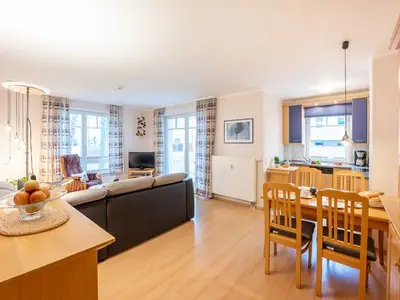 Ferienwohnung für 2 Personen (50 m²) in Binz (Ostseebad) 2/10