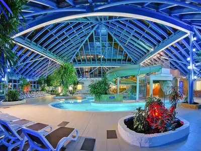 PoolOfHouse