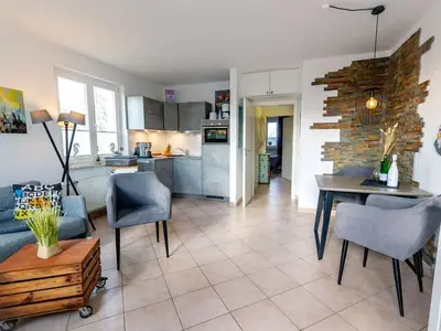 Ferienwohnung für 4 Personen (54 m²) in Binz (Ostseebad) 1/10