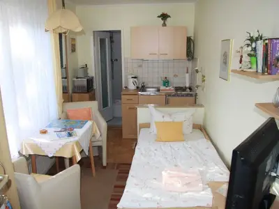 Ferienwohnung für 1 Person in Binz (Ostseebad) 4/9