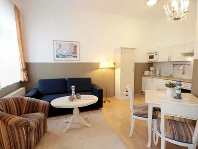Ferienwohnung für 3 Personen (50 m²) in Binz (Ostseebad) 2/10