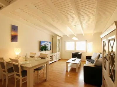 Ferienwohnung für 4 Personen (50 m²) in Binz (Ostseebad) 1/10