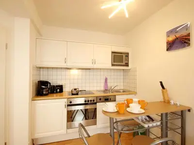 Ferienwohnung für 2 Personen (40 m²) in Binz (Ostseebad) 7/10