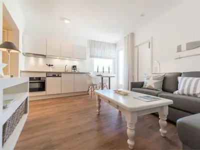 Ferienwohnung für 3 Personen (38 m²) in Binz (Ostseebad) 1/10