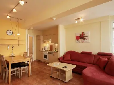Ferienwohnung für 6 Personen (56 m²) in Binz (Ostseebad) 1/10