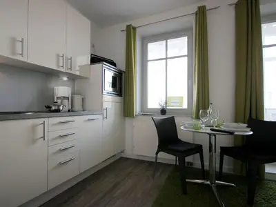 Ferienwohnung für 2 Personen (36 m²) in Binz (Ostseebad) 4/10