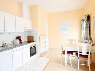 Ferienwohnung für 4 Personen (66 m²) in Binz (Ostseebad) 3/10