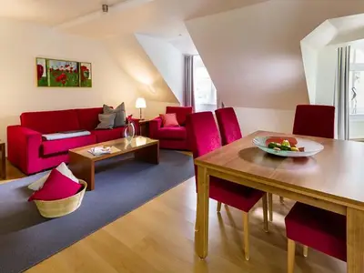 Ferienwohnung für 6 Personen (98 m²) in Binz (Ostseebad) 1/10