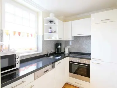 Ferienwohnung für 6 Personen (66 m²) in Binz (Ostseebad) 4/10