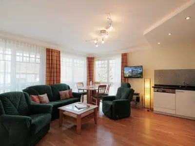 Ferienwohnung für 6 Personen (70 m²) in Binz (Ostseebad) 1/10