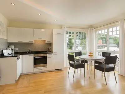 Ferienwohnung für 2 Personen (58 m²) in Binz (Ostseebad) 3/10