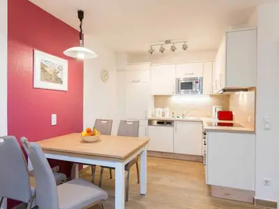 Ferienwohnung für 4 Personen (54 m²) in Binz (Ostseebad) 3/10