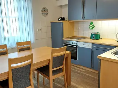 Ferienwohnung für 6 Personen (66 m²) in Binz (Ostseebad) 3/10
