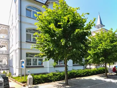 Ferienwohnung für 5 Personen (38 m²) in Binz (Ostseebad) 1/10