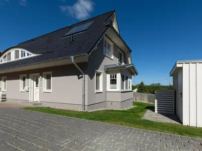 Ferienwohnung für 6 Personen (128 m²) in Binz (Ostseebad) 1/10
