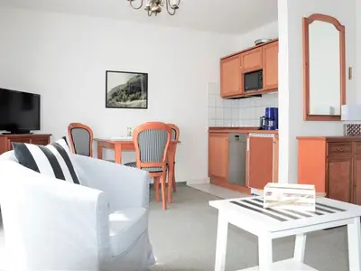 Ferienwohnung für 2 Personen (45 m²) in Binz (Ostseebad) 8/10