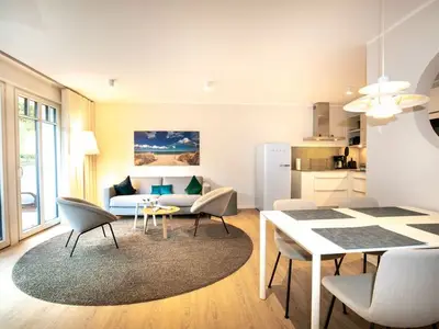 Ferienwohnung für 6 Personen (95 m²) in Binz (Ostseebad) 1/10