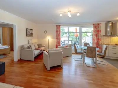 Ferienwohnung für 4 Personen (65 m²) in Binz (Ostseebad) 1/10