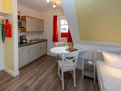 Ferienwohnung für 2 Personen (18 m²) in Binz (Ostseebad) 2/10
