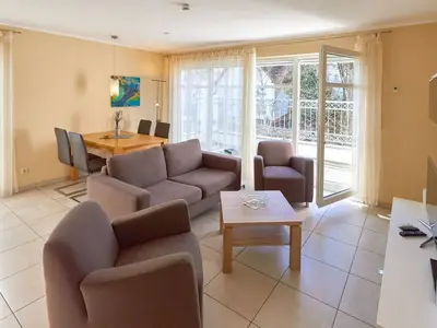 Ferienwohnung für 4 Personen (58 m²) in Binz (Ostseebad) 1/10