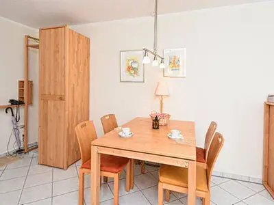 Ferienwohnung für 4 Personen (46 m²) in Binz (Ostseebad) 4/9