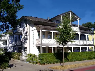 Ferienwohnung für 2 Personen (40 m²) in Binz (Ostseebad) 2/10