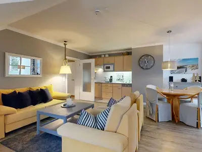 Ferienwohnung für 5 Personen (68 m²) in Binz (Ostseebad) 1/10