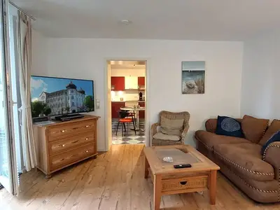 Ferienwohnung für 4 Personen (64 m²) in Binz (Ostseebad) 1/10