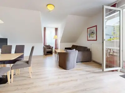 Ferienwohnung für 6 Personen (68 m²) in Binz (Ostseebad) 1/10