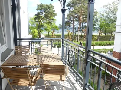 Ferienwohnung für 5 Personen (63 m²) in Binz (Ostseebad) 1/10