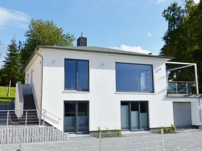 Ferienwohnung für 8 Personen (220 m²) in Binz (Ostseebad) 1/10