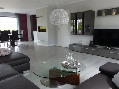Ferienwohnung für 8 Personen (220 m²) in Binz (Ostseebad) 2/10