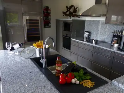 Ferienwohnung für 8 Personen (220 m²) in Binz (Ostseebad) 3/10