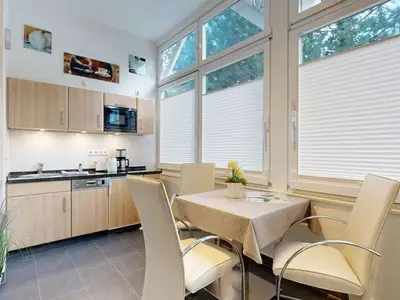 Ferienwohnung für 3 Personen (37 m²) in Binz (Ostseebad) 4/10