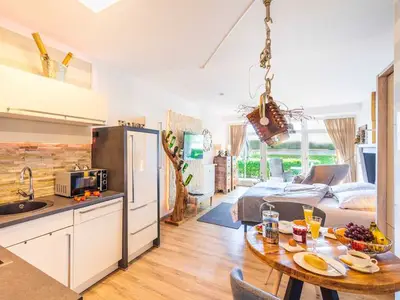 Ferienwohnung für 2 Personen (40 m²) in Binz (Ostseebad) 1/10