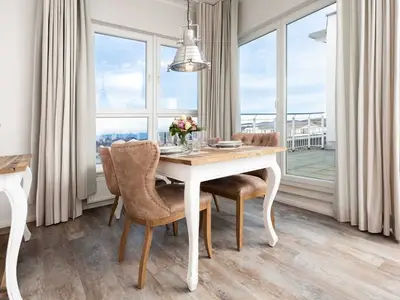 Ferienwohnung für 5 Personen (71 m²) in Binz (Ostseebad) 1/10