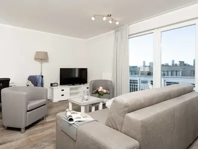 Ferienwohnung für 7 Personen (72 m²) in Binz (Ostseebad) 1/10