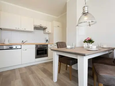 Ferienwohnung für 5 Personen (50 m²) in Binz (Ostseebad) 2/10