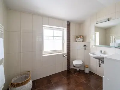 Ferienwohnung für 6 Personen (80 m²) in Binz (Ostseebad) 8/10