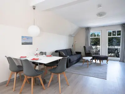 Ferienwohnung für 5 Personen (56 m²) in Binz (Ostseebad) 1/10