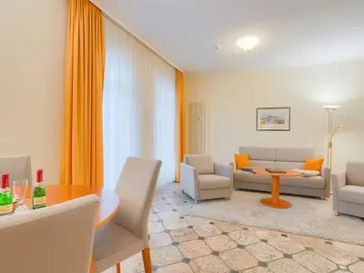 Ferienwohnung für 4 Personen (82 m²) in Binz (Ostseebad) 2/10