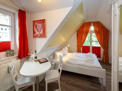 Ferienwohnung für 2 Personen (18 m²) in Binz (Ostseebad) 1/10