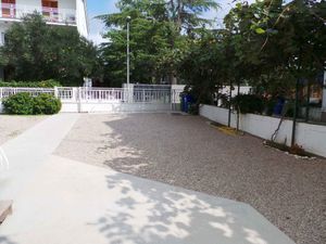 23778728-Ferienwohnung-4-Biograd Na Moru-300x225-3