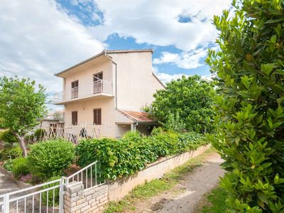 Ferienwohnung für 6 Personen (70 m²) in Biograd Na Moru 1/10