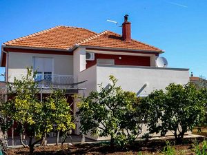 23958374-Ferienwohnung-8-Biograd Na Moru-300x225-4