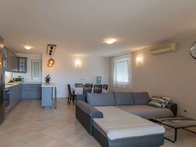 Ferienwohnung für 6 Personen (90 m²) in Biograd Na Moru 8/10