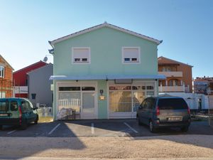 23730485-Ferienwohnung-4-Biograd Na Moru-300x225-5