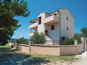 23732543-Ferienwohnung-6-Biograd Na Moru-300x225-2